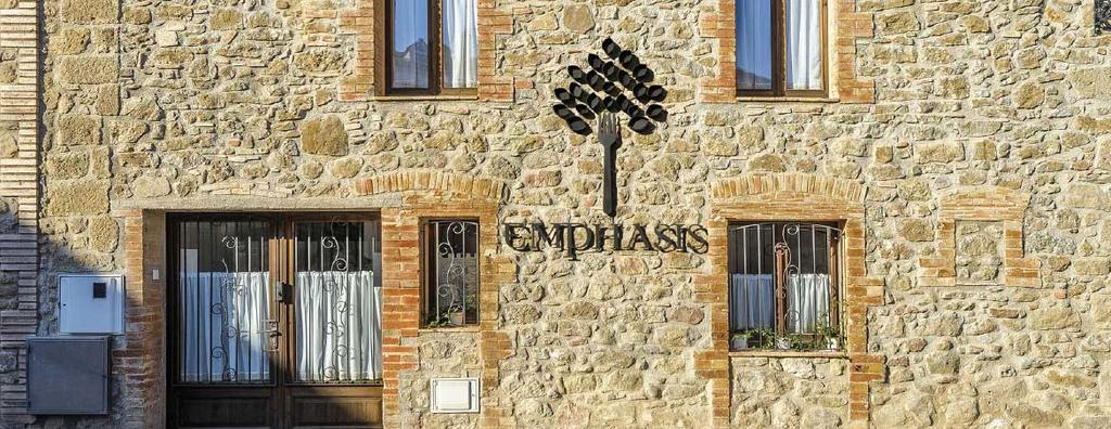 Emphasis Pension Casserres Buitenkant foto